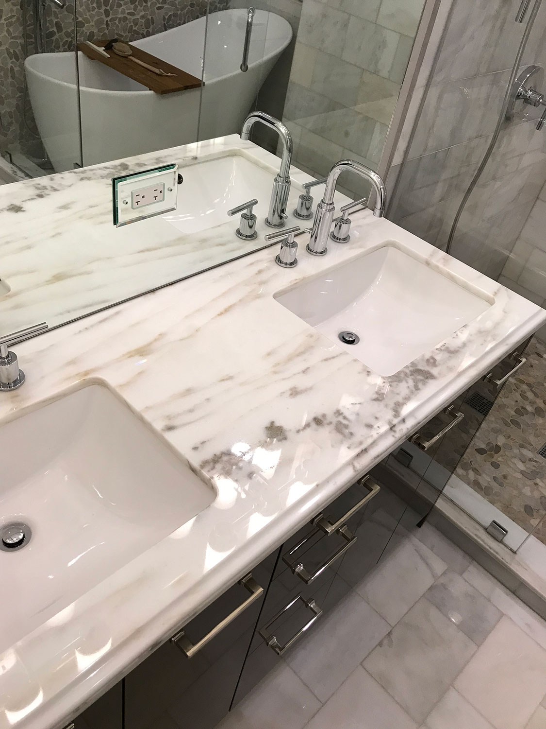 Marble vanity top Scratch removal and restoration